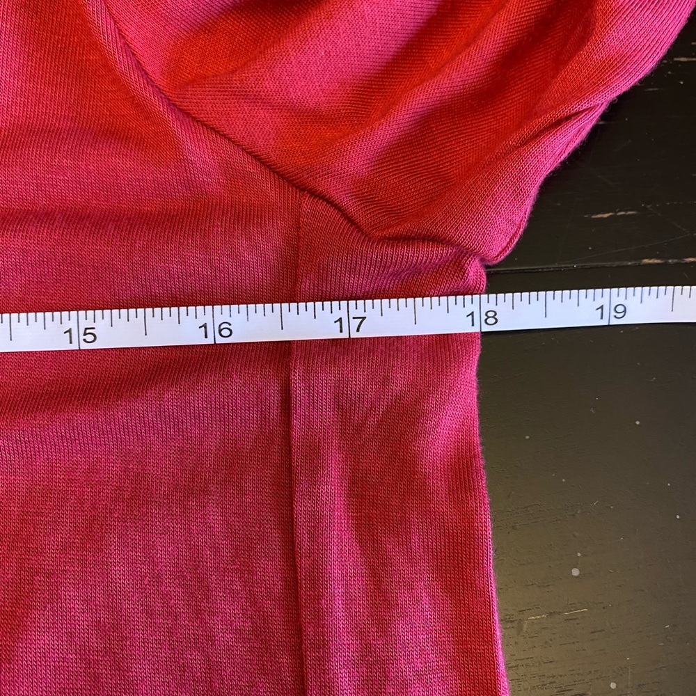 Red Tribal long sleeve top - Picture 8 of 9